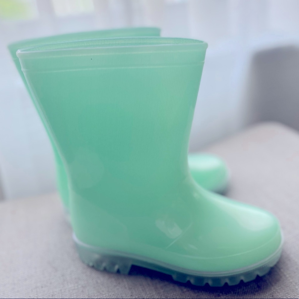 Toddler Girls Shimmery Light Green Rain Boots —K KomForme ,size11